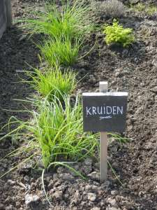 Naambordjes moestuin DIY moestuininspiratie