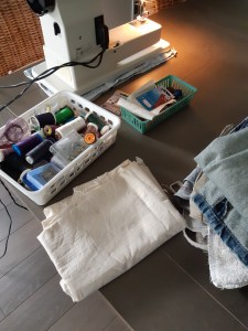 Kleding repareren. Duurzaam leven.